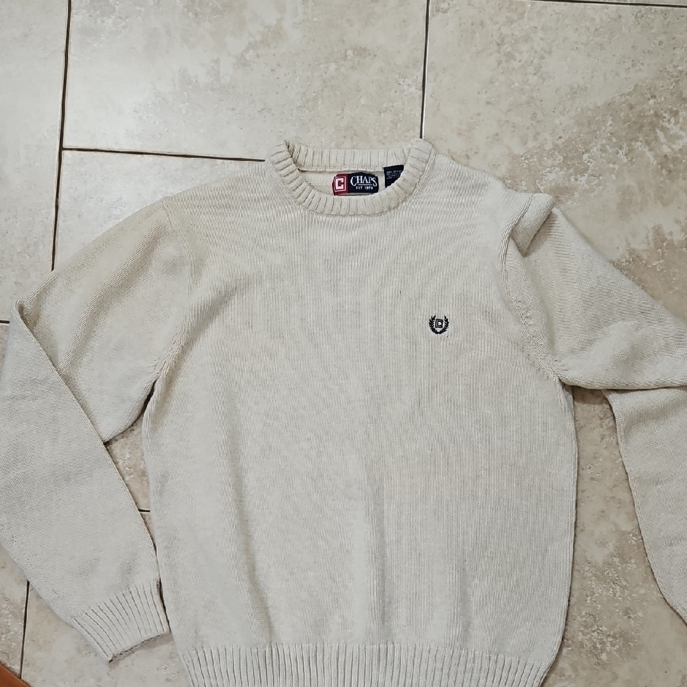 Chaps Off-White Knit Sweater with Emblem